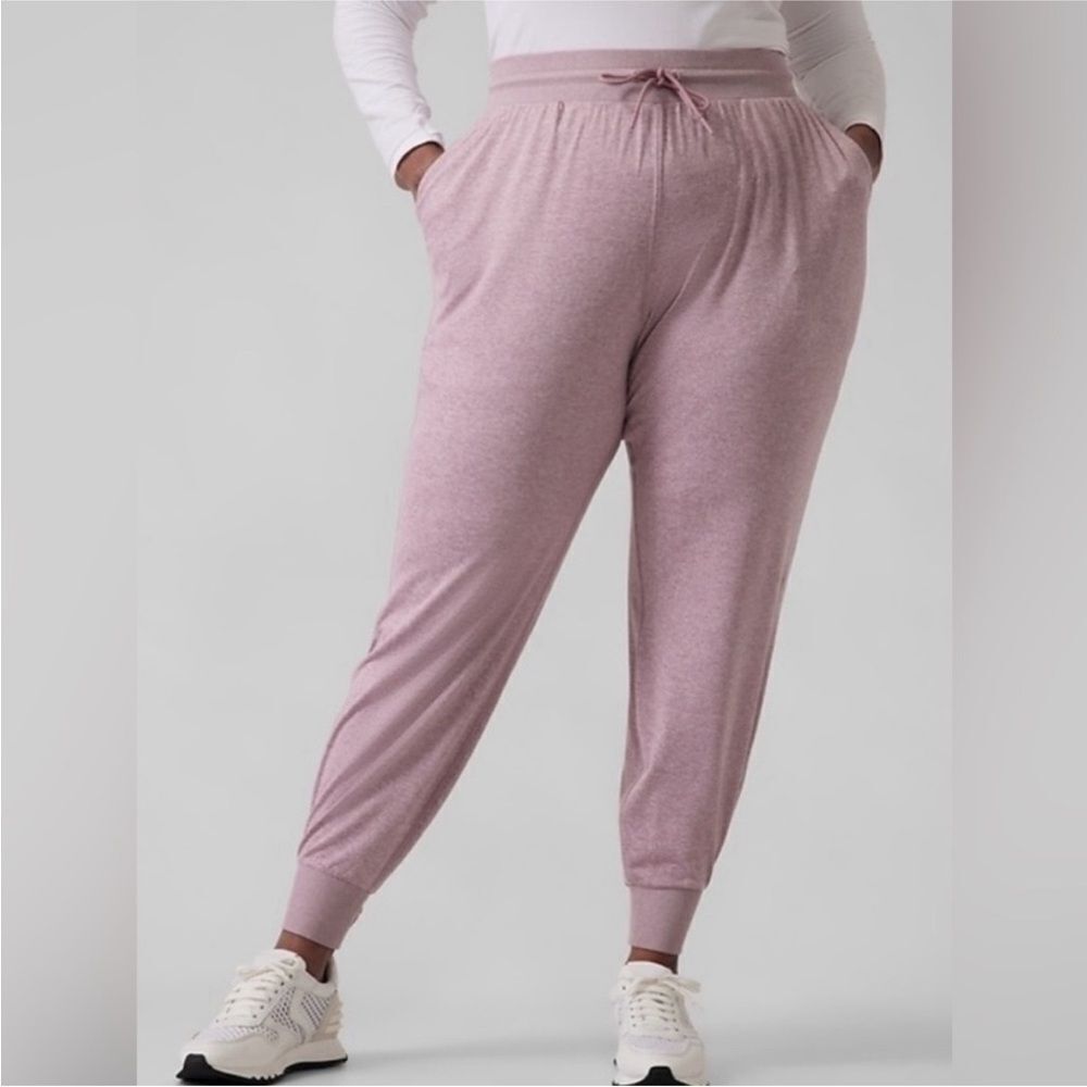 ATHLETA | Uptempo Drawstring Waist Joggers in Heathered Mauve Women’s Size M